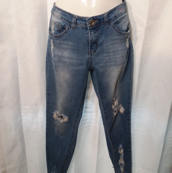 HIGH WAISTED RIPPED ANKLE-LENGTH SKINNY JEANS - Picture 3 of 5